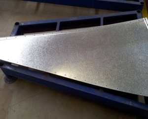 Stamped top hopper 3.66m